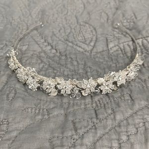 David’s Bridal Floral Head Band